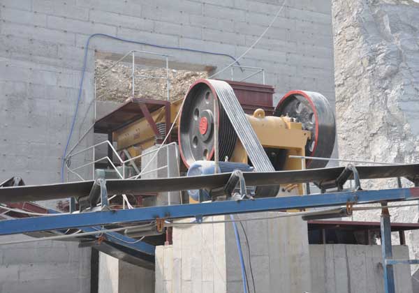maquina para molienda ramas de arboles