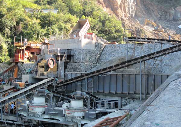 caracteristicas tecnicas de una chancadora de botellas plastica