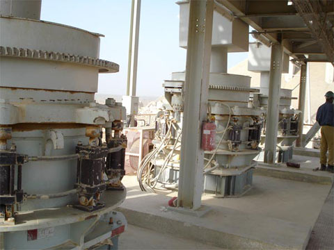 HPC serie chancadora cónico hidráulica utilizada en granito y piedra caliza de trituración